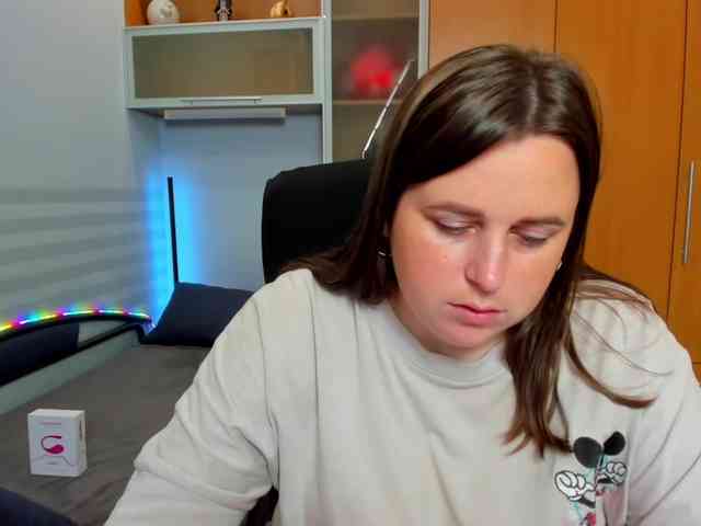 NaomiiWix webcam