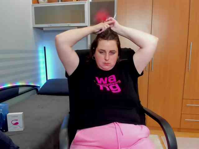 NaomiiWix webcam