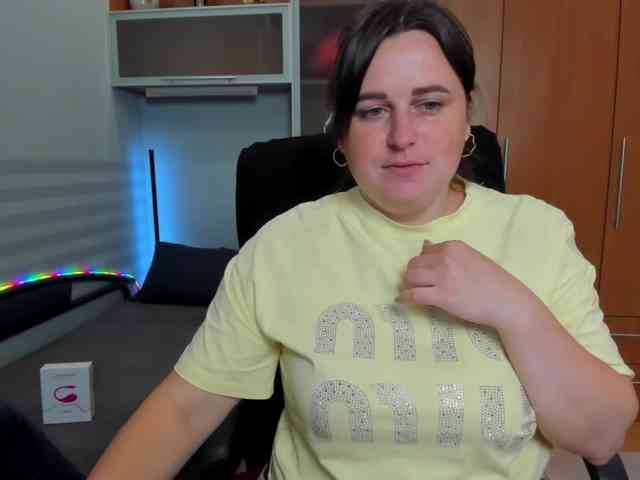 NaomiiWix webcam