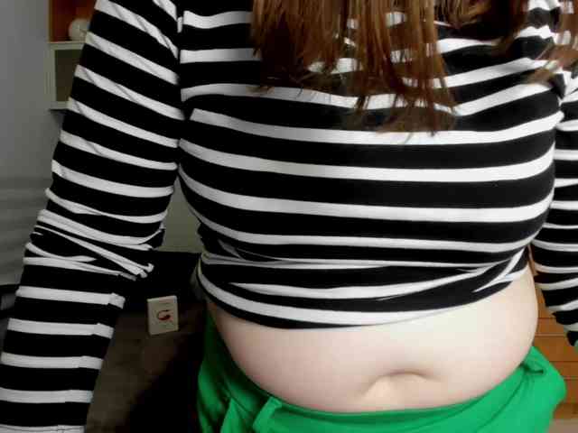NaomiiWix webcam
