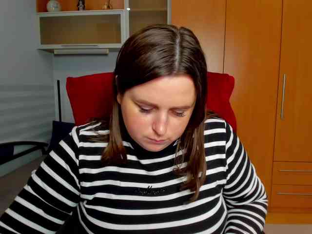 NaomiiWix webcam