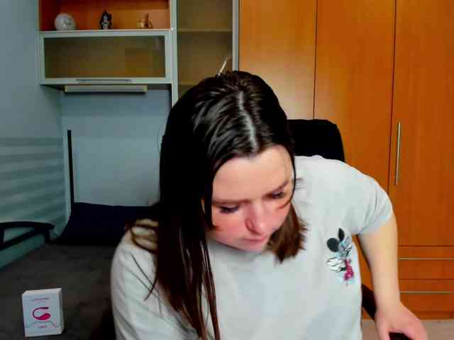 NaomiiWix webcam