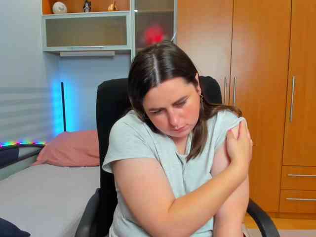 NaomiiWix webcam