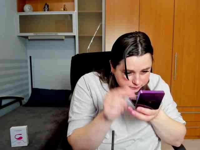 NaomiiWix webcam