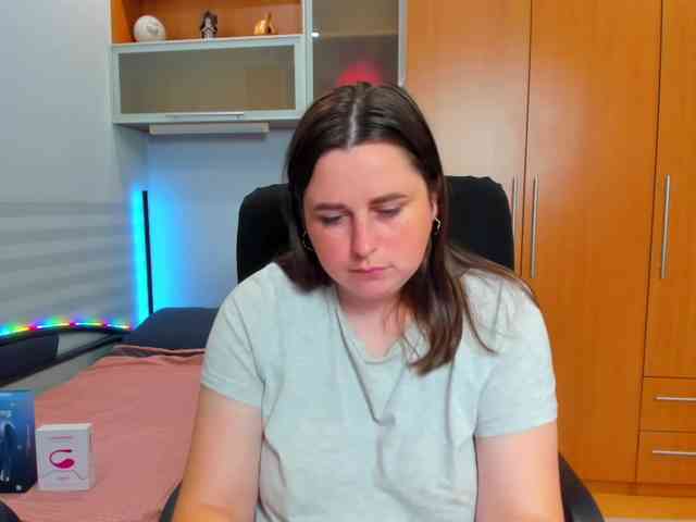 NaomiiWix webcam