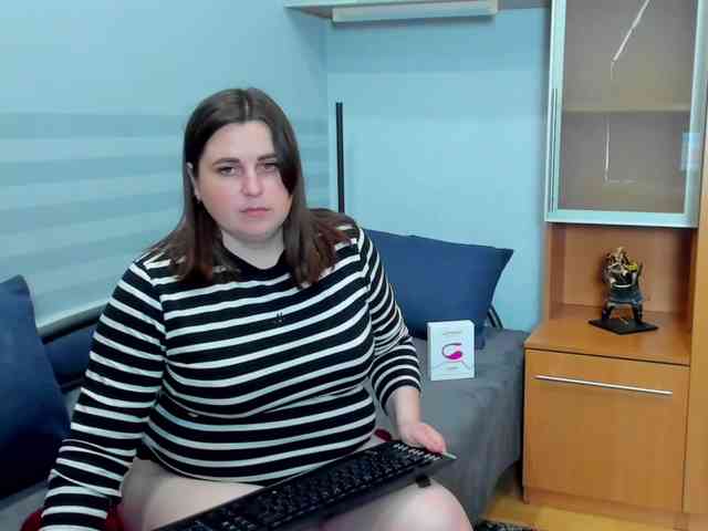 NaomiiWix webcam