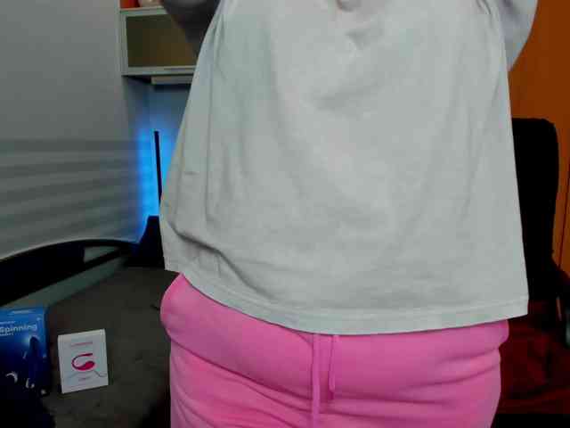 NaomiiWix webcam