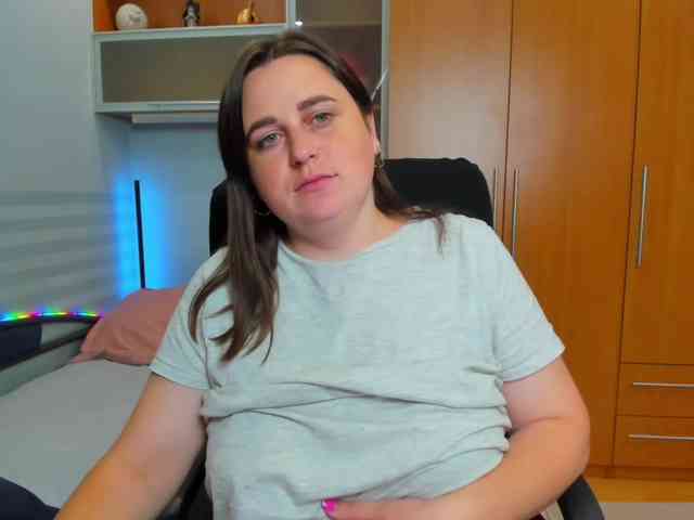 NaomiiWix webcam