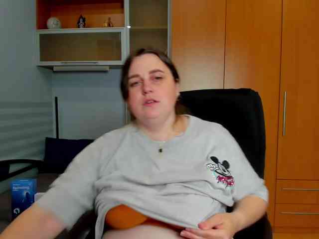 NaomiiWix webcam