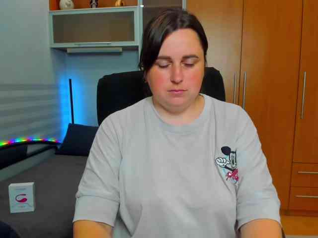 NaomiiWix webcam