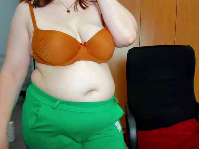 NaomiiWix webcam