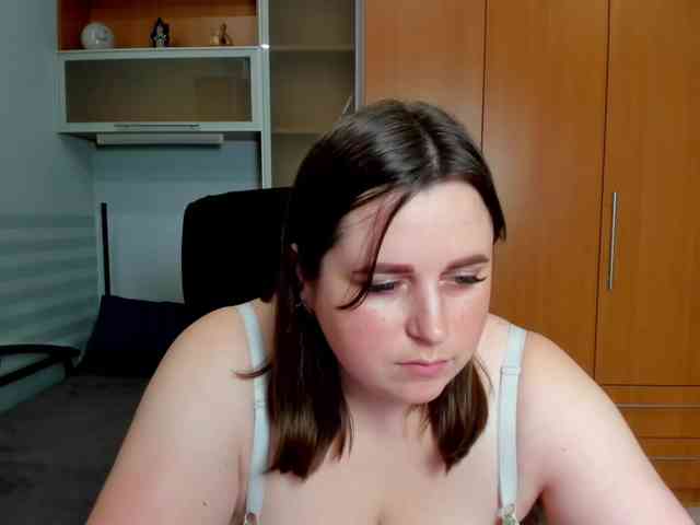 NaomiiWix webcam