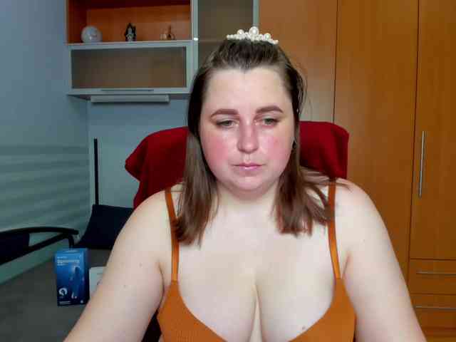 NaomiiWix webcam