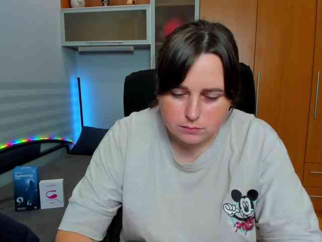 NaomiiWix webcam
