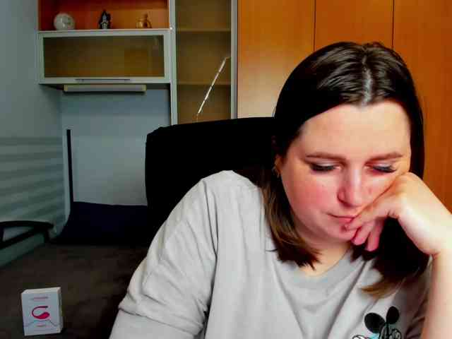 NaomiiWix webcam