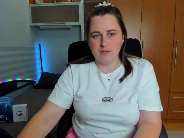 NaomiiWix webcam