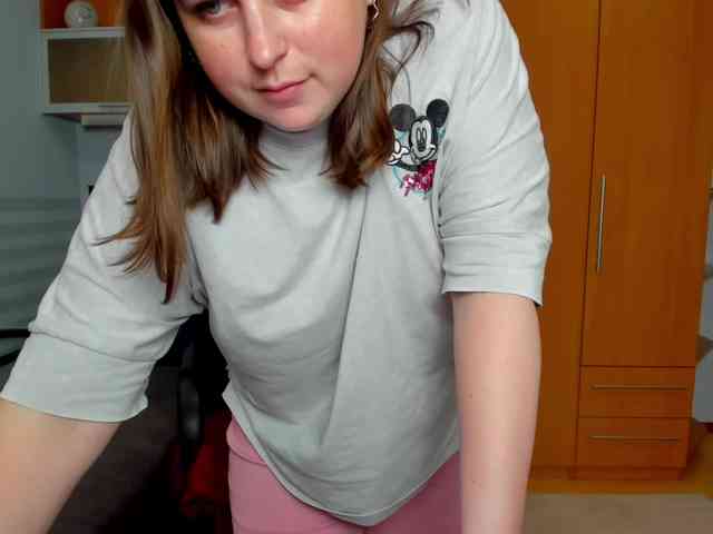 NaomiiWix webcam