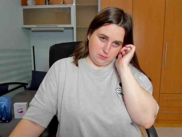 NaomiiWix webcam