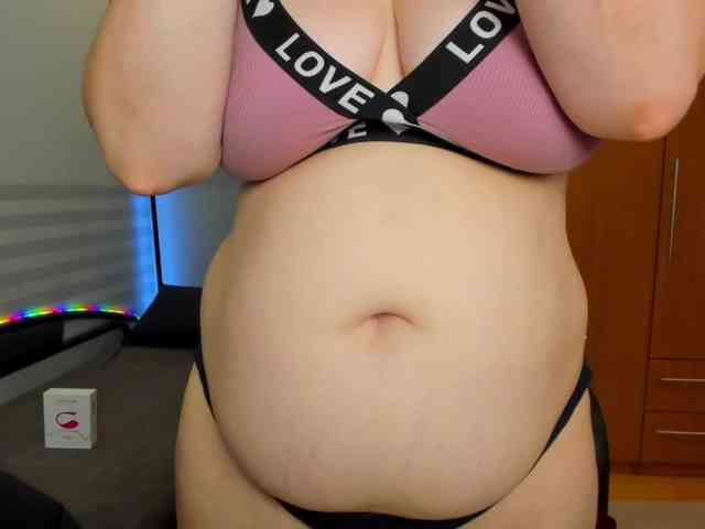 NaomiiWix webcam