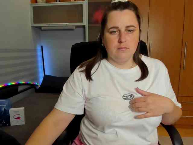 NaomiiWix webcam