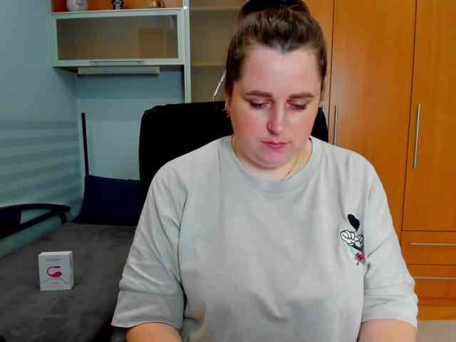 NaomiiWix webcam