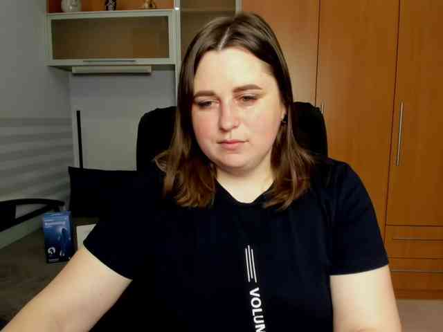 NaomiiWix webcam