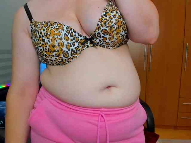 NaomiiWix webcam
