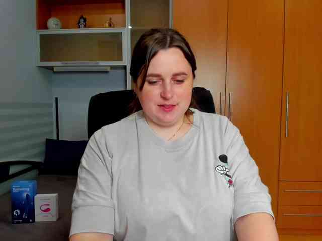 NaomiiWix webcam