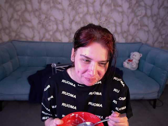 LiviaShy