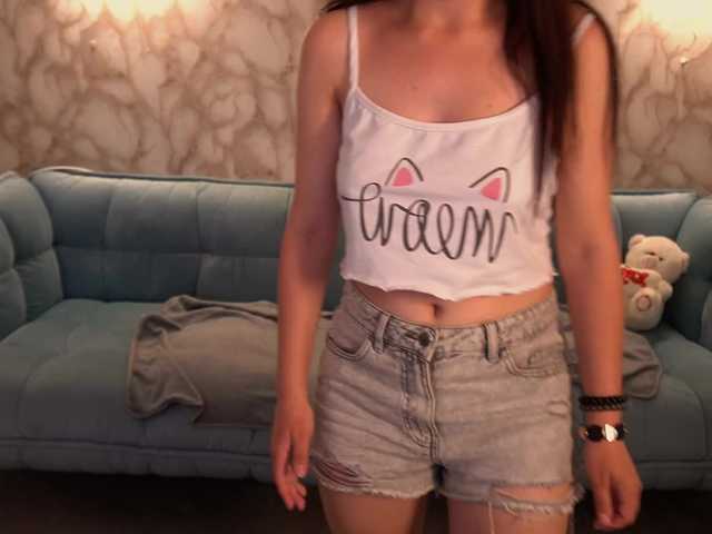 LiviaShy