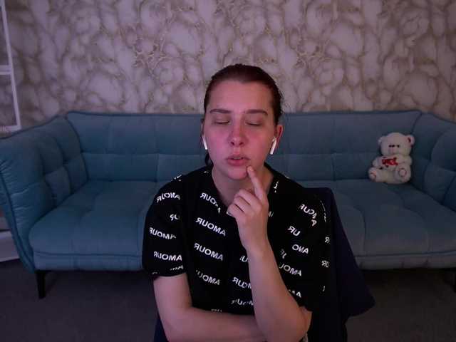 LiviaShy