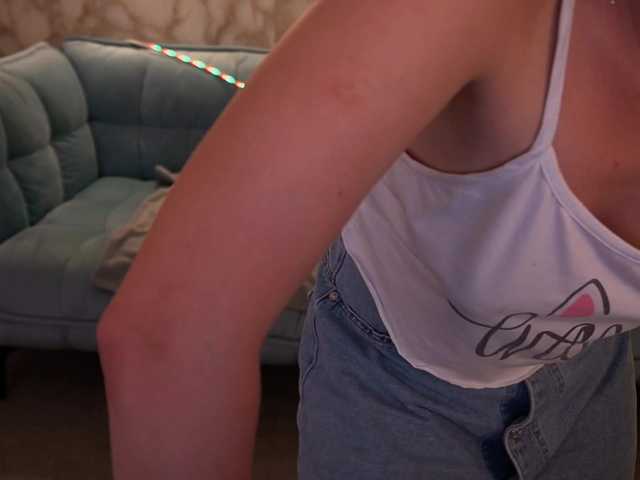 LiviaShy