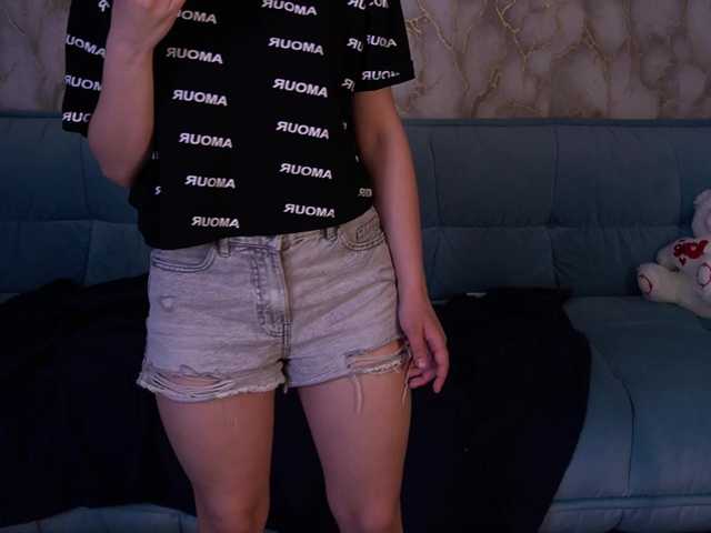 LiviaShy