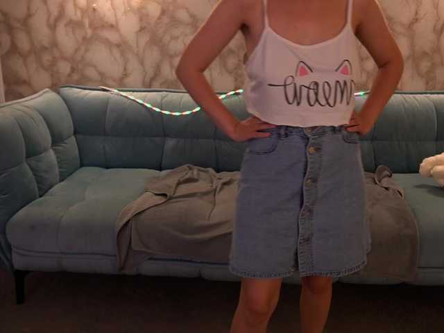 LiviaShy