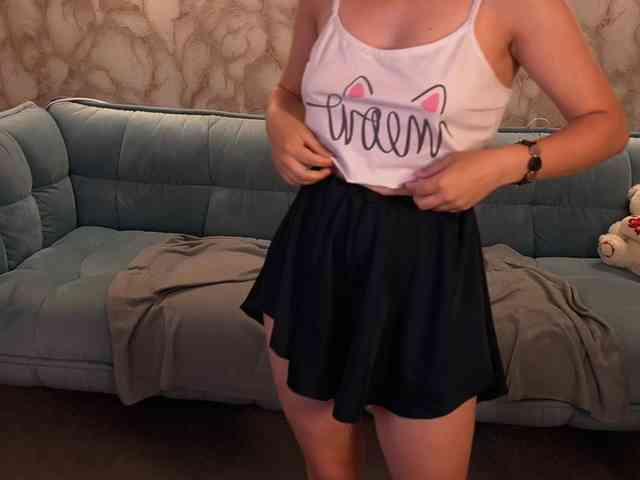 LiviaShy