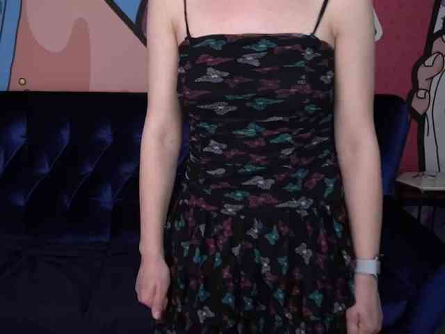 LiviaShy webcam
