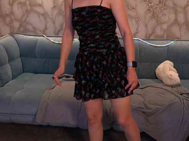 LiviaShy webcam