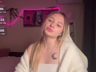VictoriaMist Porn Show
