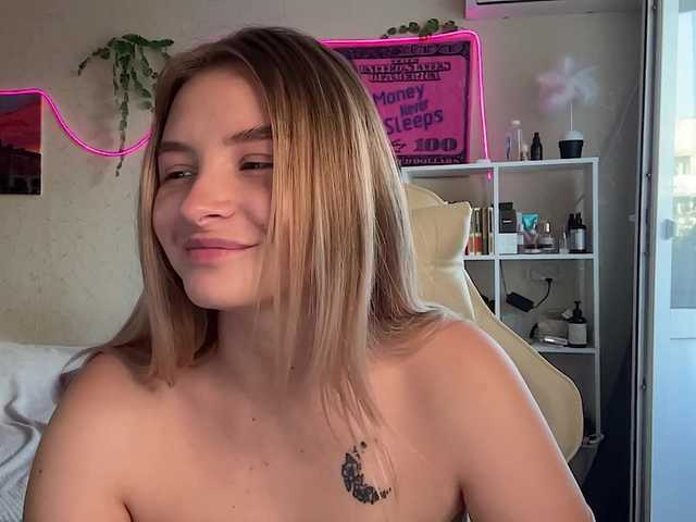VictoriaMist live cam on BongaCams