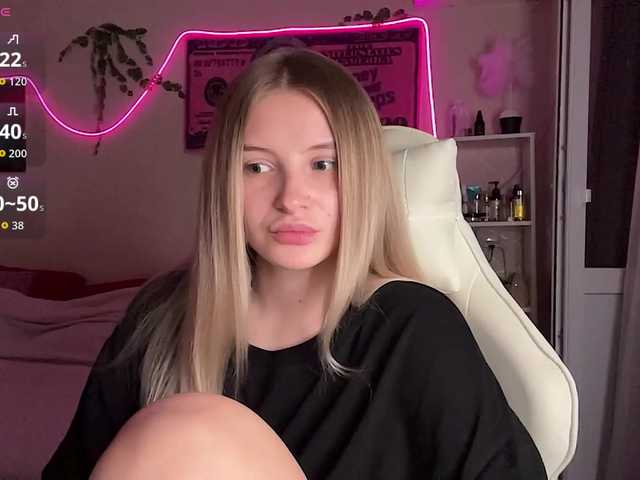 VictoriaMist live cam on BongaCams