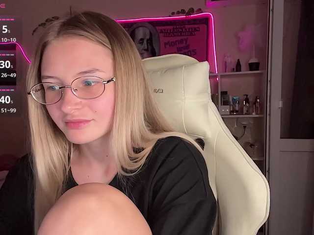 VictoriaMist live cam on BongaCams