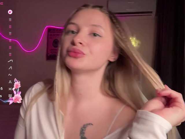 VictoriaMist Live Cam on BongaCams