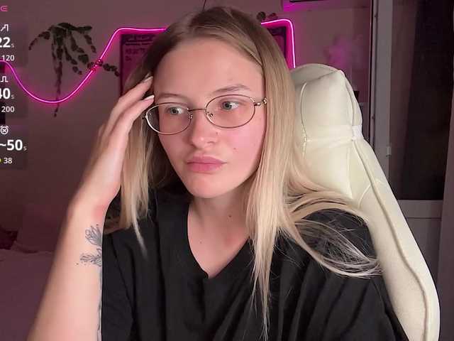 VictoriaMist live cam on BongaCams