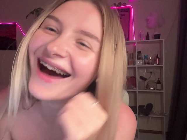 VictoriaMist live cam on BongaCams
