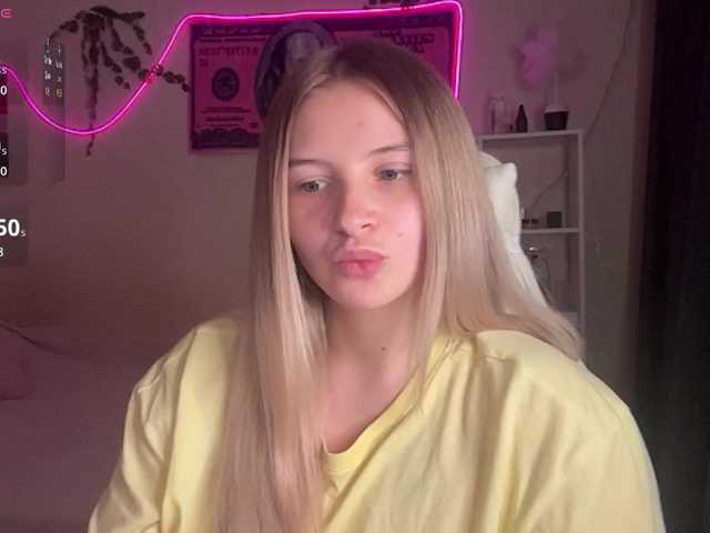 VictoriaMist live cam on BongaCams