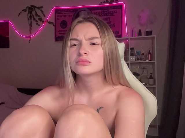 VictoriaMist live cam on BongaCams