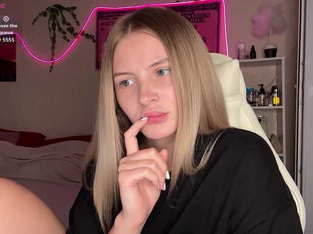 VictoriaMist live cam on BongaCams