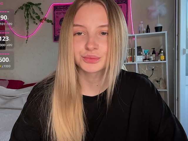 VictoriaMist live cam on BongaCams