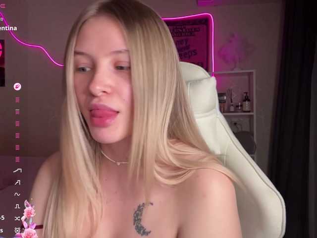 VictoriaMist's BongaCams show and profile