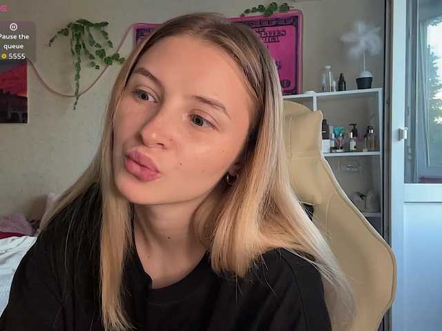 VictoriaMist live cam on BongaCams
